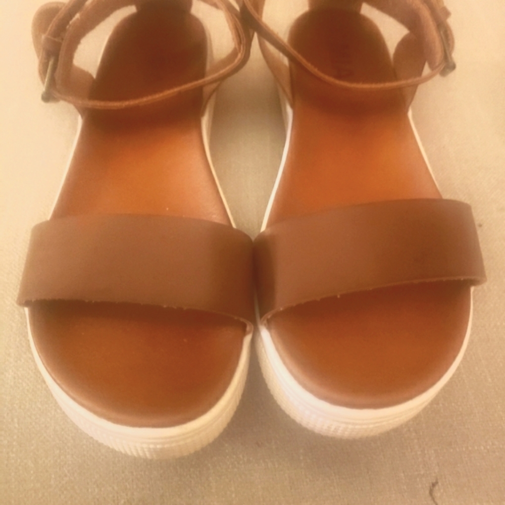 MIA ankle strap sandal size 7.5 runs big